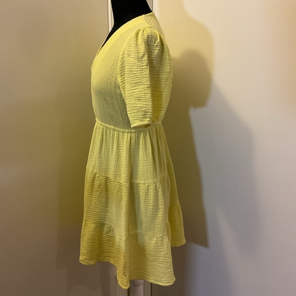 7. RDI Yellow Short Sleeve V-Neck Tiered Dress  100% Cotton Size XS - Picture 8 of 10